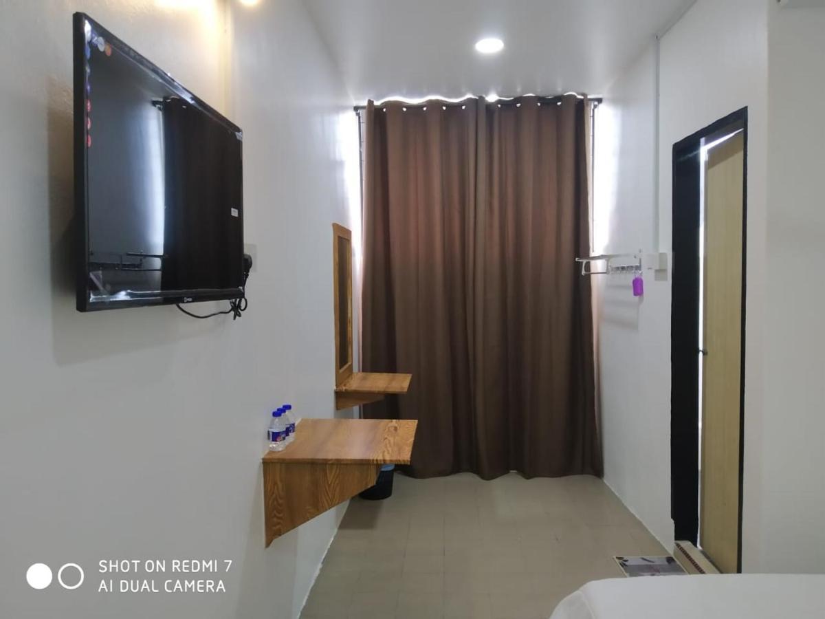 Hotel Station 24 Сунгай-Бесар Экстерьер фото